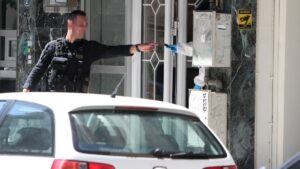 Κάλεσμα αναρχικών για συγκέντρωση στη ΓΑΔΑ μετά τις επιχειρήσεις της Αντιτρομοκρατικής και τις συλλήψεις για Marfin και Νέστορα