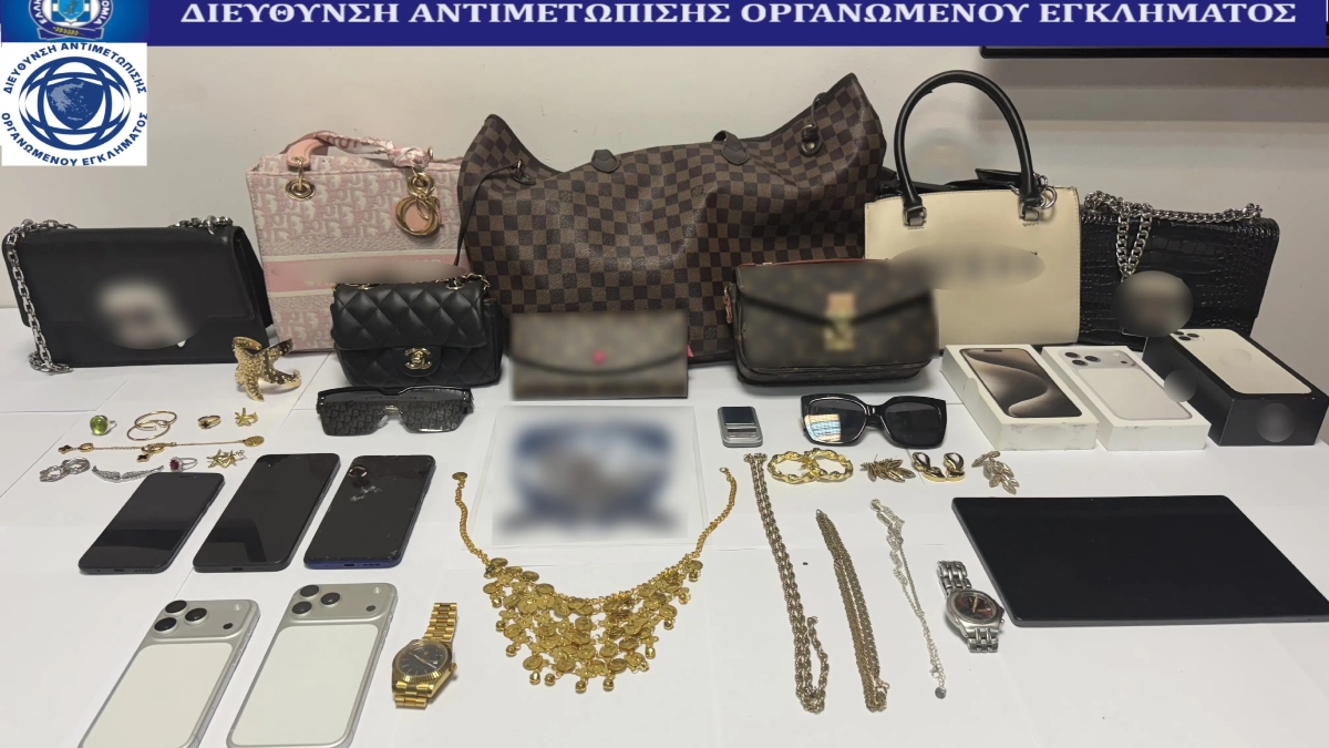 Εξαρθρώθηκε σπείρα για διαρρήξεις και τηλεφωνικές απάτες στην Αττική – Πώς λειτουργούσαν τα μέλη της (Βίντεο – Φωτογραφίες)