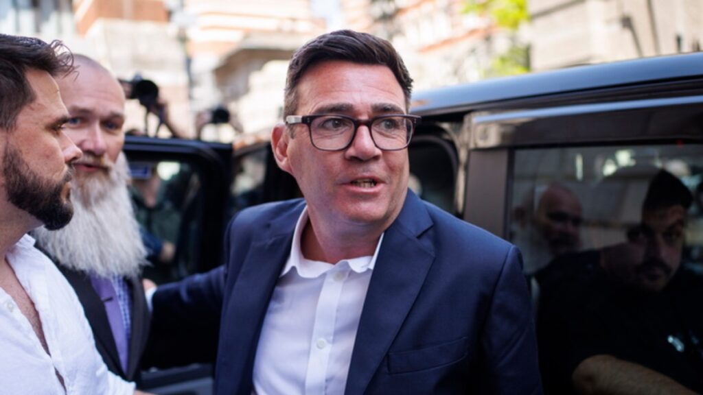 Βρετανία: Ο Άντι Μπέρναμ αναλαμβάνει σήμερα την ηγεσία των Εργατικών