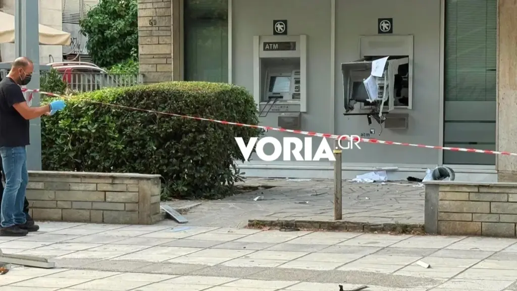 Άγνωστοι ανατίναξαν ΑΤΜ στην Καλαμαριά – Δείτε φωτογραφίες