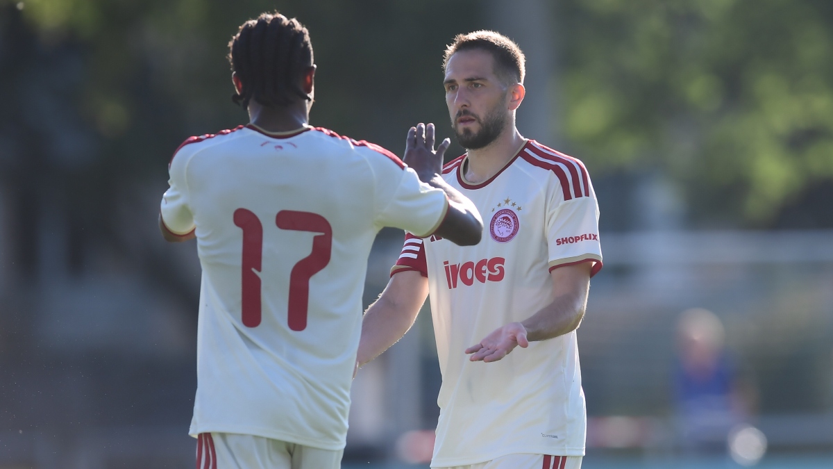 Ολυμπιακός – Ρακόβ 2-1: Με Φορτούνη και Γιάρεμτσουκ έκανε την ανατροπή και μπήκε με νίκη στα φιλικά