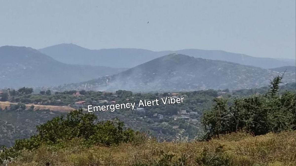 Φωτιά στην Αρτέμιδα Αττικής – Μεγάλη κινητοποίηση της Πυροσβεστικής