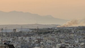 Φωτιά τώρα στη Θεσσαλονίκη: Νέα πυρκαγιά στα Διαβατά – Η τρίτη μέσα σε μία ημέρα