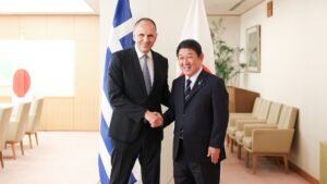 Συνάντηση Γεραπετρίτη με τον ΥΠΕΞ της Ιαπωνίας – Ποια θέματα τέθηκαν στο τραπέζι