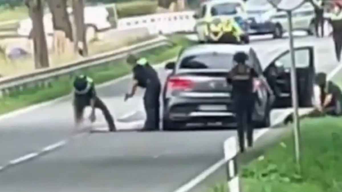 Γερμανία: Κατηγορούμενος για σεξουαλική κακοποίηση της κόρης του και φυγάς ο μακελάρης του Στάντε