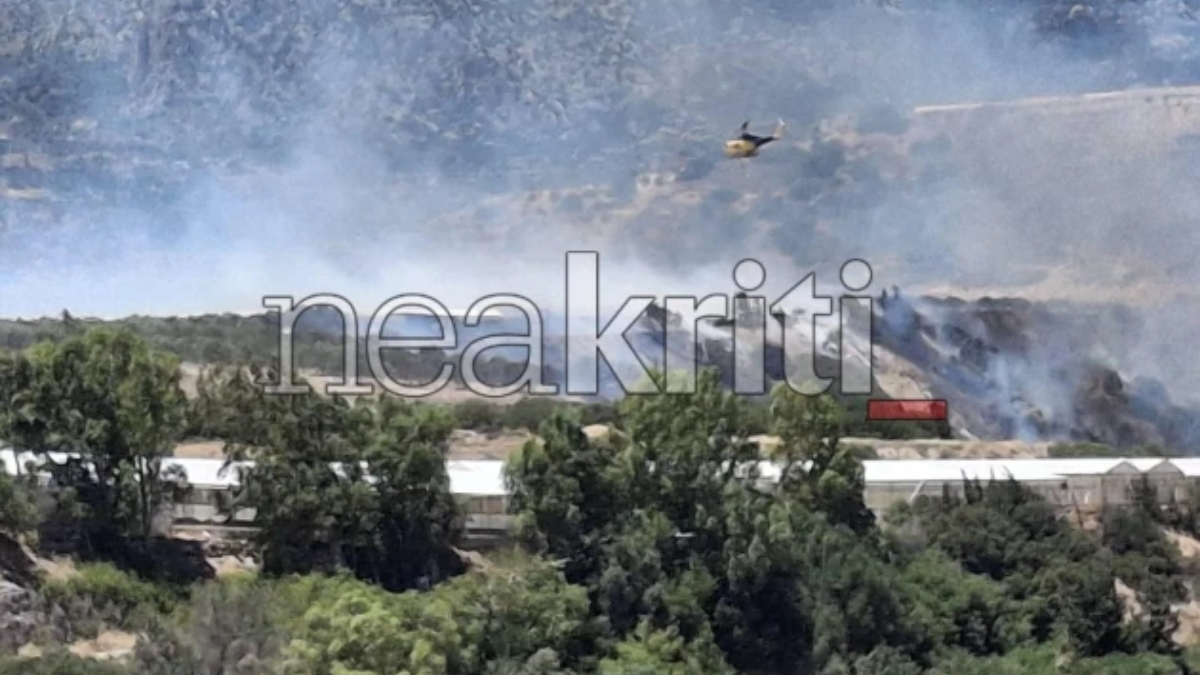 Φωτιά στην Ιεράπετρα: Εκκενώνεται ο οικισμός Μπραμιανά, ενεργοποιήθηκε το 112 – Επιχειρούν δύο ελικόπτερα (βίντεο)