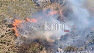 Φωτιά στο Μελιδοχώρι Ηρακλείου: Ενεργοποιήθηκε το 112, επιχειρούν 8 εναέρια μέσα – Εκκενώνονται οικισμοί (βίντεο)
