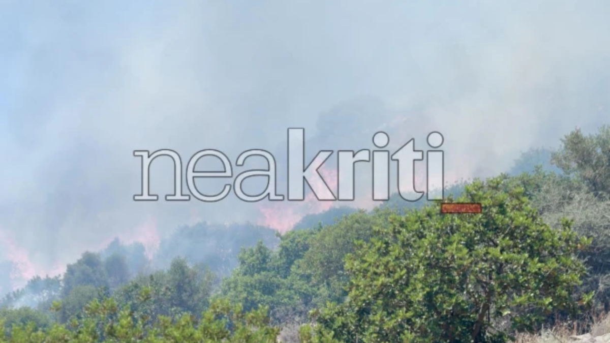 Φωτιά στο Γάζι Ηρακλείου – Κινητοποιήθηκε ένα ελικόπτερο, στην μάχη 30 πυροσβέστες με 9 οχήματα (βίντεο)