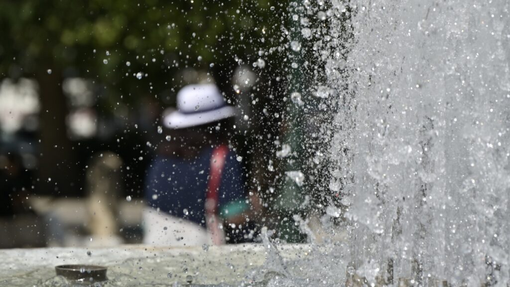 Νέα θερμή εισβολή προ των πυλών με 40αρια: Γιατί δεν μπορεί να θεωρηθεί καύσωνας – Αναλυτική πρόγνωση από Αρναούτογλου και Παπαβγούλη