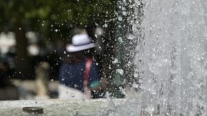 Καιρός: Νέα θερμή εισβολή προ των πυλών – Έρχονται 40αρια, γιατί δεν μπορεί να θεωρηθεί καύσωνας