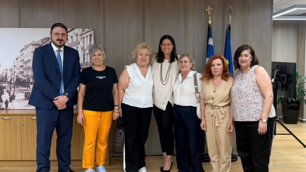 Κεραμέως για συντάξεις χηρείας: Συνεχίζουμε να αποκαθιστούμε κοινωνικές αδικίες του παρελθόντος