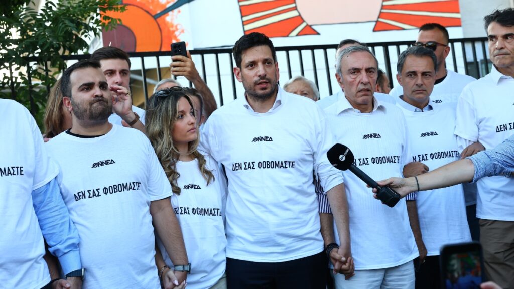 Θεσσαλονίκη: «Δεν σας φοβόμαστε» – Συγκινητικές στιγμές στο Ιπποκράτειο για τον θάνατο της Βάγιας Νέστορα