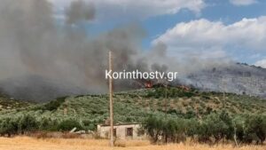 Φωτιά στο Σπαθοβούνι Κορινθίας – Ήχησε το 112, ενισχύθηκαν οι δυνάμεις της Πυροσβεστικής (Βίντεο – Φωτογραφίες)