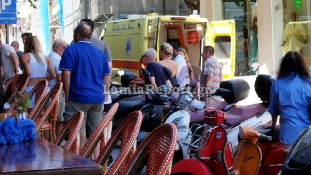 Λαμία: Ηλικιωμένη κατέρρευσε και πέθανε στην μέση του δρόμου