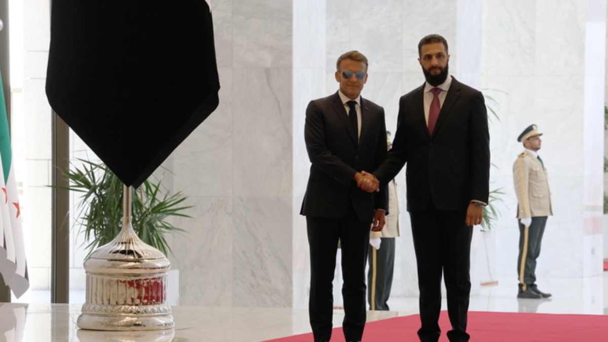 Μακρόν από τη Δαμασκό: “Η Γαλλία είναι ένας αξιόπιστος και σταθερός εταίρος της Συρίας”