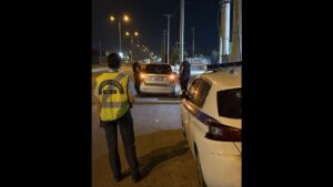 Μάνδρα: Συνελήφθησαν δυο άτομα μετά από αστυνομική επιχείρηση σε οικισμούς