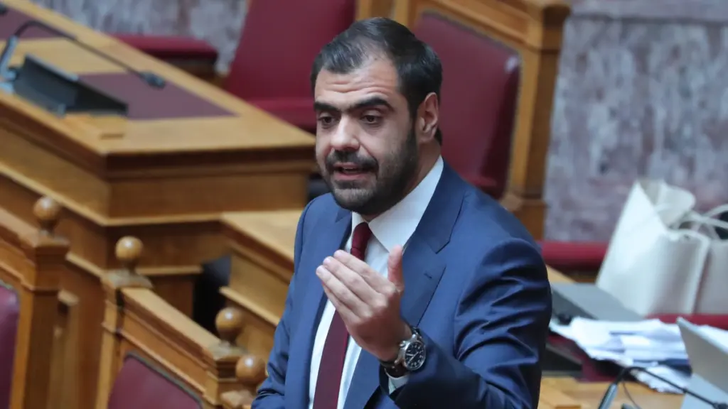 Μαρινάκης: “Καμία περίπτωση συνεργασίας με κόμματα δεξιότερα της ΝΔ – Το ΠΑΣΟΚ οδεύει στον δρόμο του λαϊκισμού”