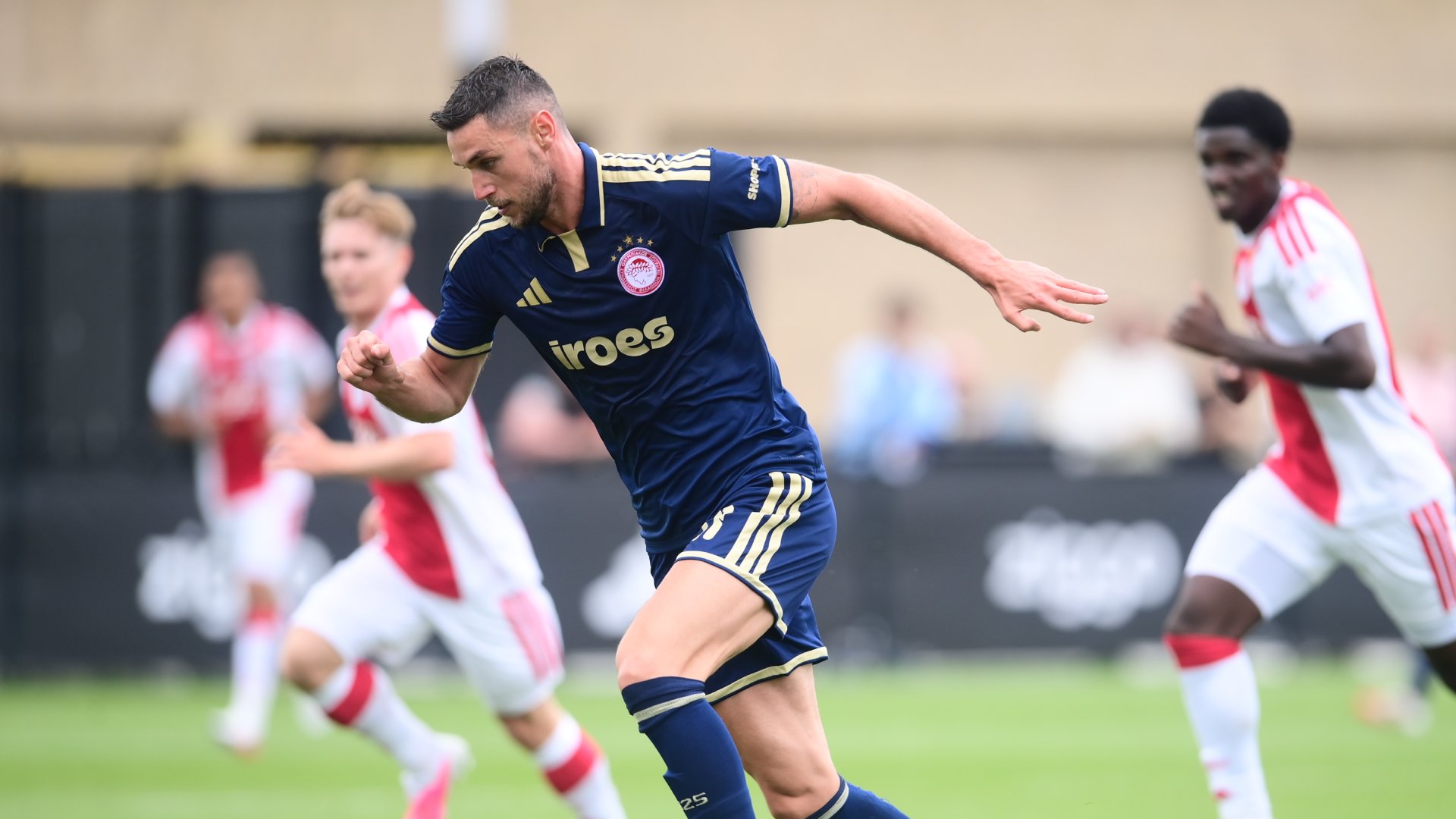 Άγιαξ – Ολυμπιακός 1-0: Πρώτη φιλική ήττα για τους ερυθρόλευκους