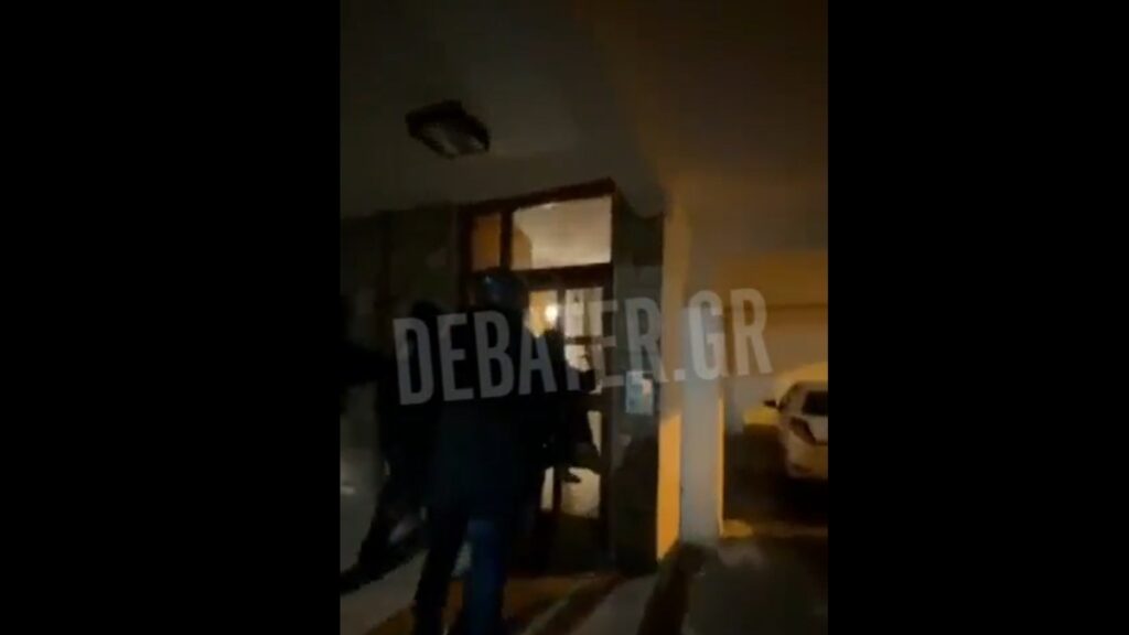 Θεσσαλονίκη: Εξαρθρώθηκε εγκληματική οργάνωση με οπαδούς που διακινούσαν ναρκωτικά – Δείτε βίντεο από τη δράση τους