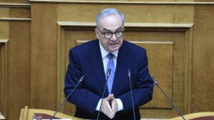 Παπαθανάσης: Δυνατότητα υπερδέσμευσης πόρων κατά 30% για το «Ξεκινώ Επιχειρηματικά»