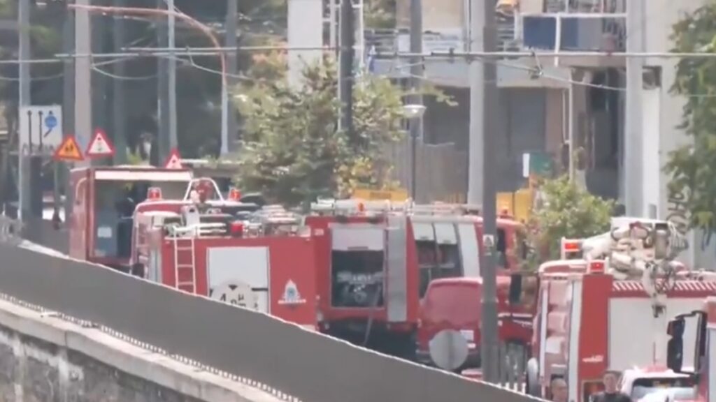 Πειραιάς: Συναγερμός για διαρροή αερίου σε βενζινάδικο – Εκκενώθηκαν διπλανές πολυκατοικίες (βίντεο)