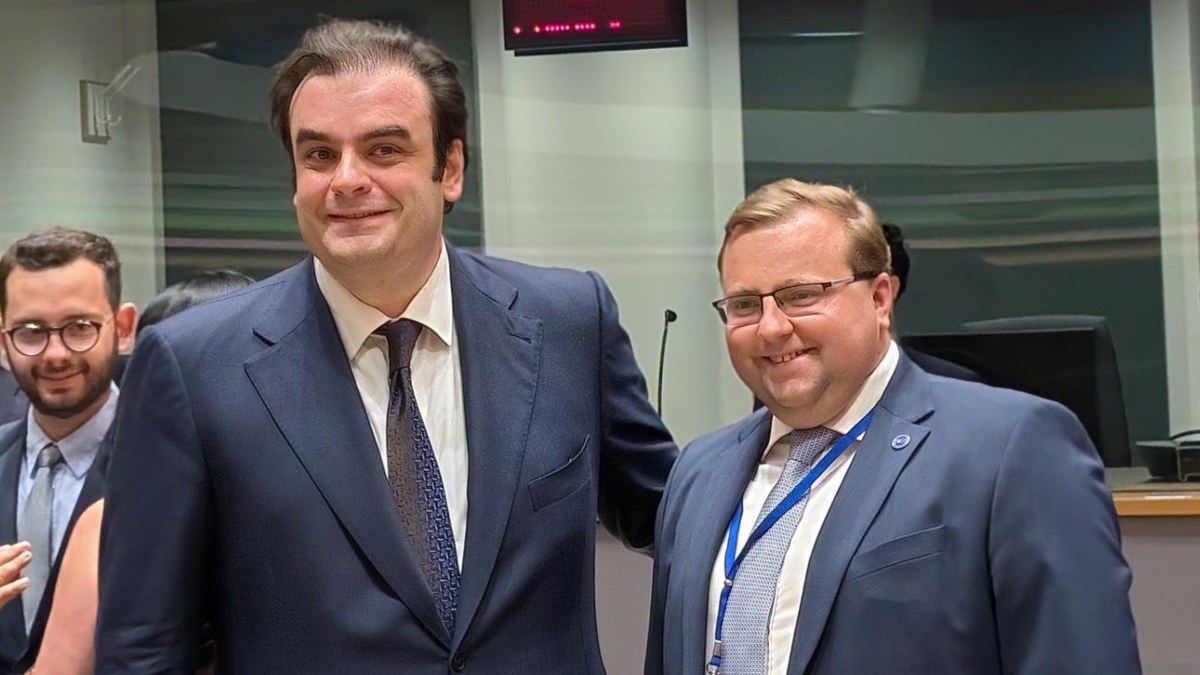 Πιερρακάκης: «Έχουμε καλά νέα από το Ευρωπαϊκό Κοινοβούλιο: Το ψηφιακό ευρώ θα είναι πραγματικότητα έως το 2029»