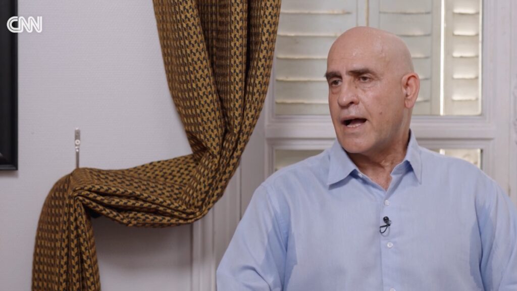 Επστάιν: Νεκρός ο Γάλλος ατζέντης που γνώριζε νεαρές γυναίκες στον καταδικασμένο για σεξουαλικά εγκλήματα μεγιστάνα
