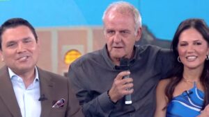 Ντίνος Σιωμόπουλος – Στέλλα Γκαντώνα: Αποχαιρέτησαν τους τηλεθεατές και έδωσαν ραντεβού για τον Σεπτέμβρη