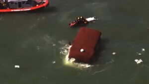 Σαν Φρανσίσκο: 1 νεκρός και 16 τραυματίες από βύθιση σκάφους κοντά στο Αλκατράζ (βίντεο)