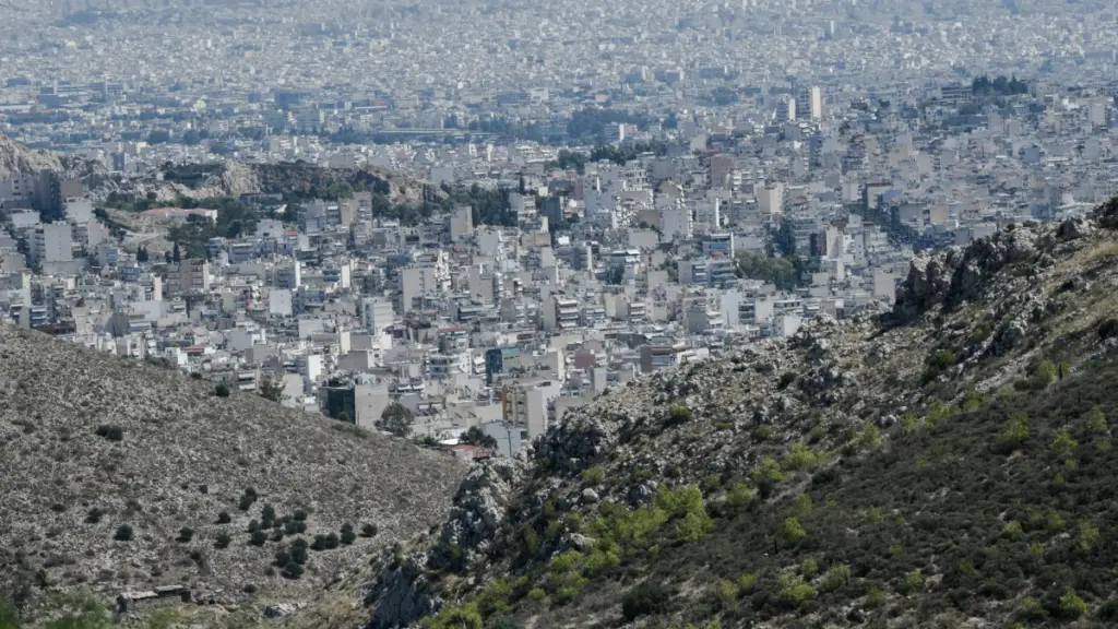 Υπογράφεται η σύμβαση για τον τριπλό κόμβο Σκαραμαγκά παρουσία Μητσοτάκη