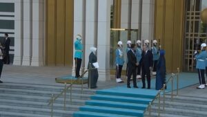 Σύνοδος Κορυφής ΝΑΤΟ: Υποδέχεται τους ηγέτες ο Ερντογάν στο επίσημο δείπνο