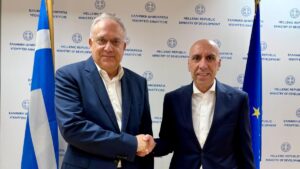 Συνάντηση Τάκη Θεοδωρικάκου – Γιάννη Μπρατάκου: Στο επίκεντρο η ενίσχυση της μικρομεσαίας επιχειρηματικότητας και της μεσαίας τάξης ενόψει ΔΕΘ