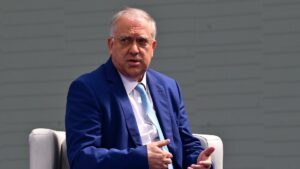 Θεοδωρικάκος: “Δεν αποκλείεται η παράταση μέτρων στα καύσιμα και μετά τον Αύγουστο”