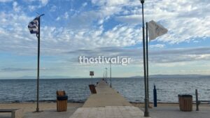 Θεσσαλονίκη: Ανήλικος τραυματίστηκε σοβαρά μετά από βουτιά στη Σκάλα Περαίας – Νοσηλεύεται διασωληνωμένος στο Ιπποκράτειο