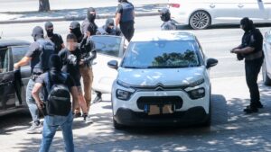 Δολοφονία Βάγιας Νέστορα: Ποινική δίωξη για 5 κακουργήματα στους 3 συλληφθέντες – Το βίντεο που «πρόδωσε» την δράση τους και οι ομάδες κρούσης
