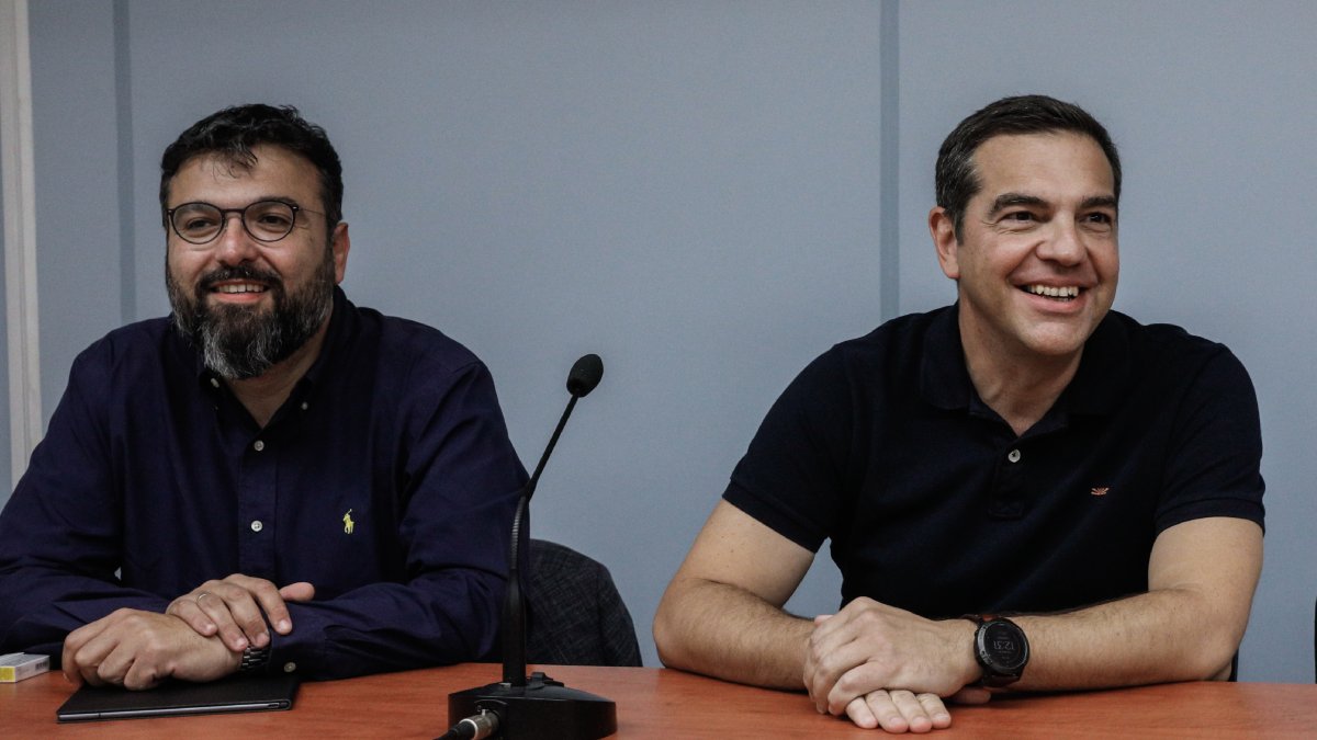 ΕΛΑΣ: Στην τελική ευθεία τα ψηφοδέλτια του Τσίπρα – Οι ρόλοι Βασιλειάδη και Χατζηγιαννάκη και η επιστροφή στην Α’ Αθηνών