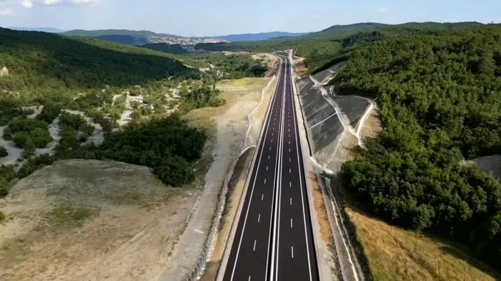 Ε65: Τι αλλάζει με τον πιο σύγχρονο αυτοκινητόδρομο της χώρας