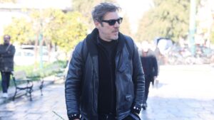 Αγνώριστος ο Γιάννης Στάνκογλου σε φωτογραφία από τα νιάτα του