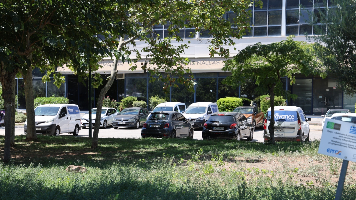 Άγιος Δημήτριος: Συνεχίζεται το μυστήριο με τον θάνατο του 38χρονου αστυνομικού – “Να μάθω αν ήταν μόνος” λέει η αδελφή του