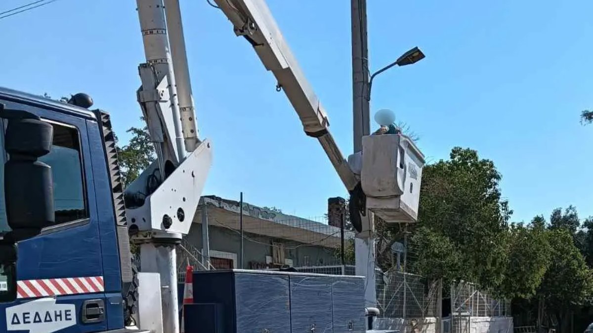 Ασπρόπυργος: 16 συλλήψεις για ρευματοκλοπές – Ξήλωσαν 2.380 μέτρα καλωδίων
