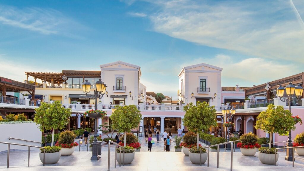 Back to School στο Designer Outlet Athens
