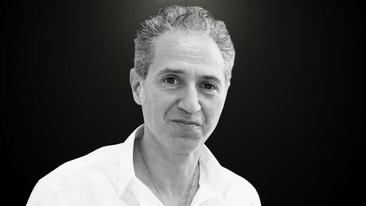 Δημήτρης Κόκοτας: Η ζωή, η οικογένεια και τα τραγούδια που σημάδεψαν τη διαδρομή του