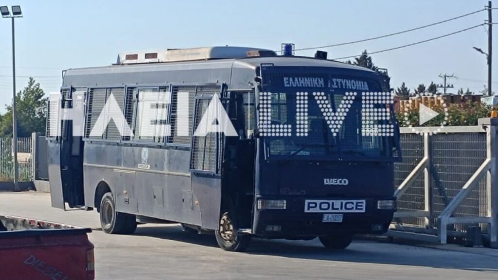 Γαστούνη: Ρομά τα “έσπασαν” σε αστυνομικό τμήμα για να απελευθερώσουν φίλο τους – Επιτέθηκαν και σε αστυνομικούς