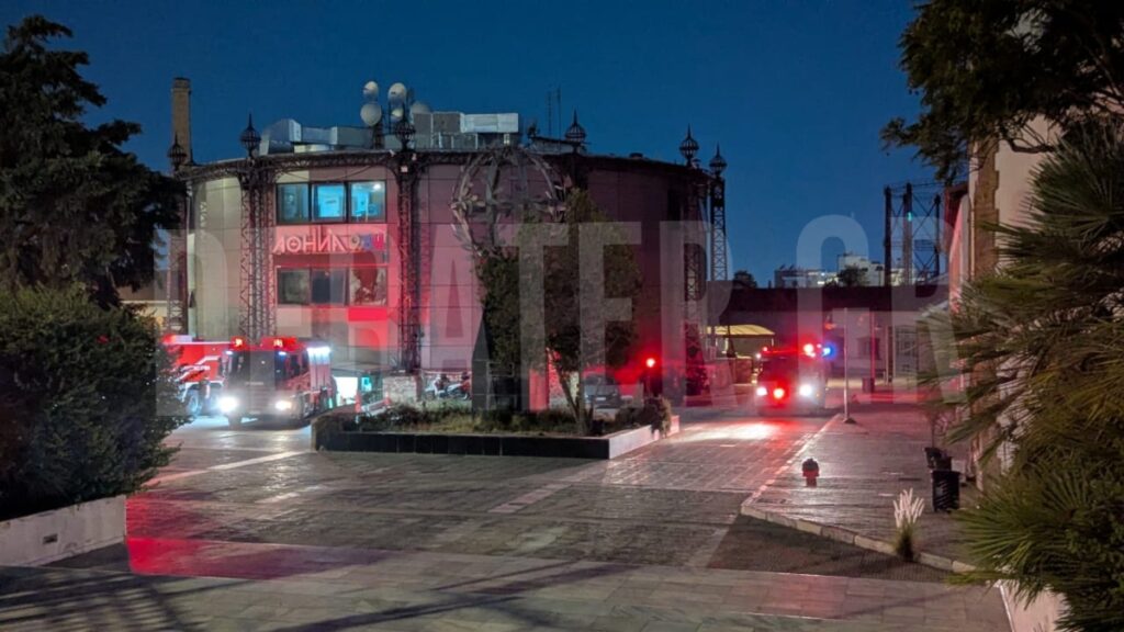 Φωτιά στην Τεχνόπολη στο Γκάζι εξαιτίας βλάβης (βίντεο)