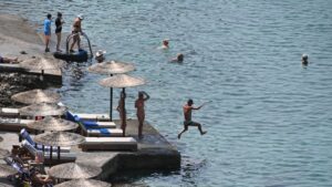 Καιρός: Έρχεται καύσωνας διαρκείας από το Σάββατο – Αναμένεται να κρατήσει μέχρι αρχές Σεπτέμβρη