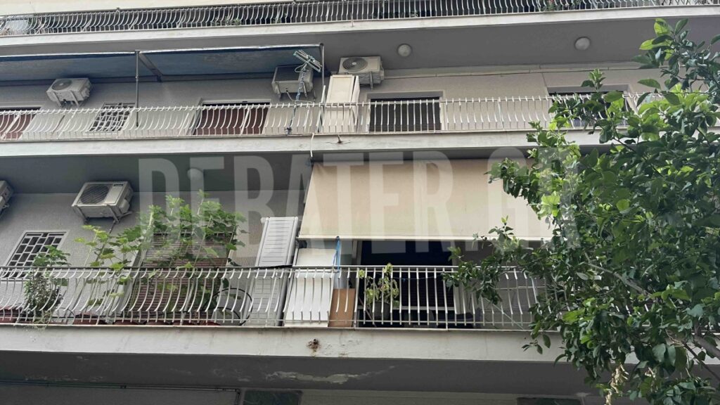 Κυψέλη:  Η ιατροδικαστική θα ρίξει φως στην υπόθεση με το κατεψυγμένο βρέφος στη βαλίτσα – Έγκυος η 15χρονη κόρη του ζευγαριού (φωτογραφίες)