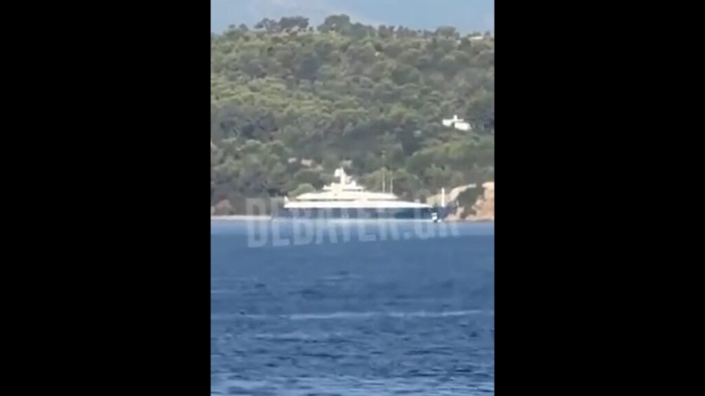 Το εντυπωσιακό superyacht Sarah μήκους 62 μέτρων στο Πόρτο Χέλι (βίντεο)