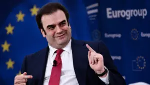 Πιερρακάκης: Στο Λουξεμβούργο για Eurogroup και ECOFIN – Τα “καυτά” θέματα της ατζέντας