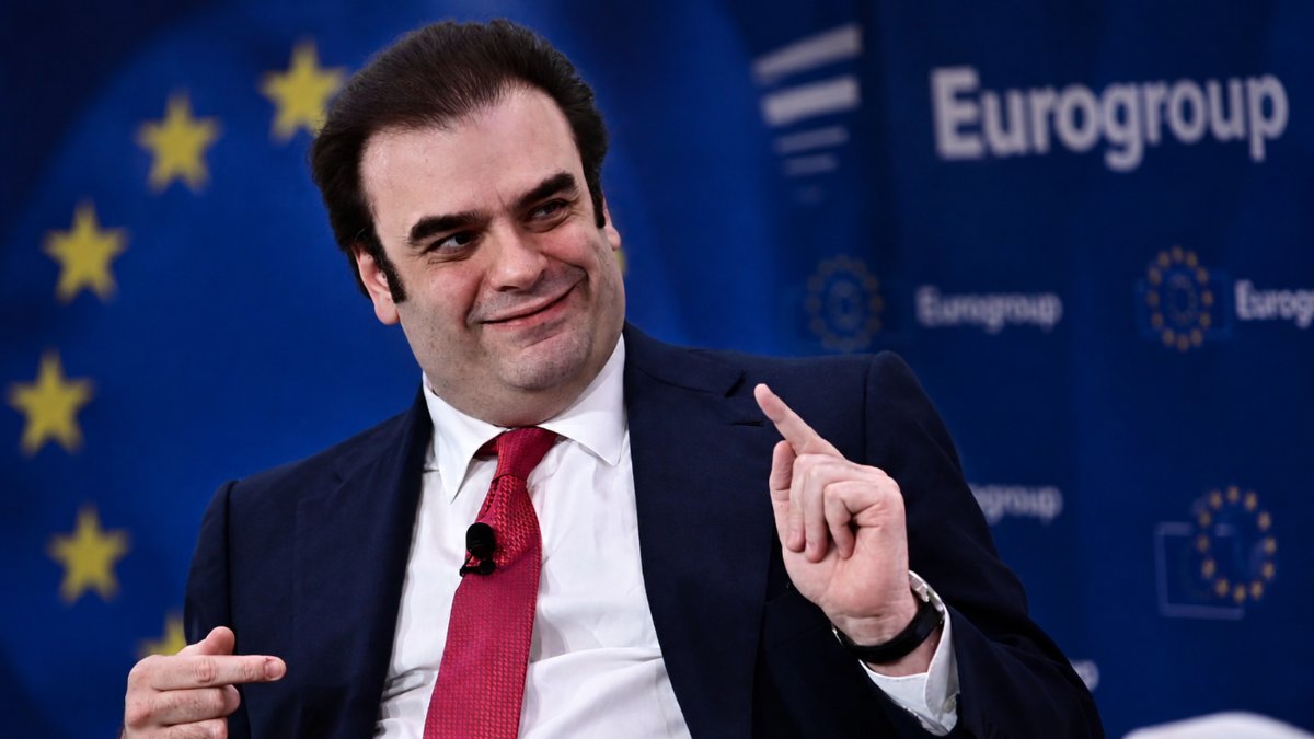 Πιερρακάκης: Ο Έλληνας μεταρρυθμιστής που κέρδισε την Ευρώπη – Το μεγάλο αφιέρωμα του Le Point