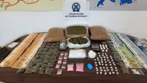 Μύκονος: Συνελήφθησαν δύο 23χρονοι για διακίνηση ναρκωτικών